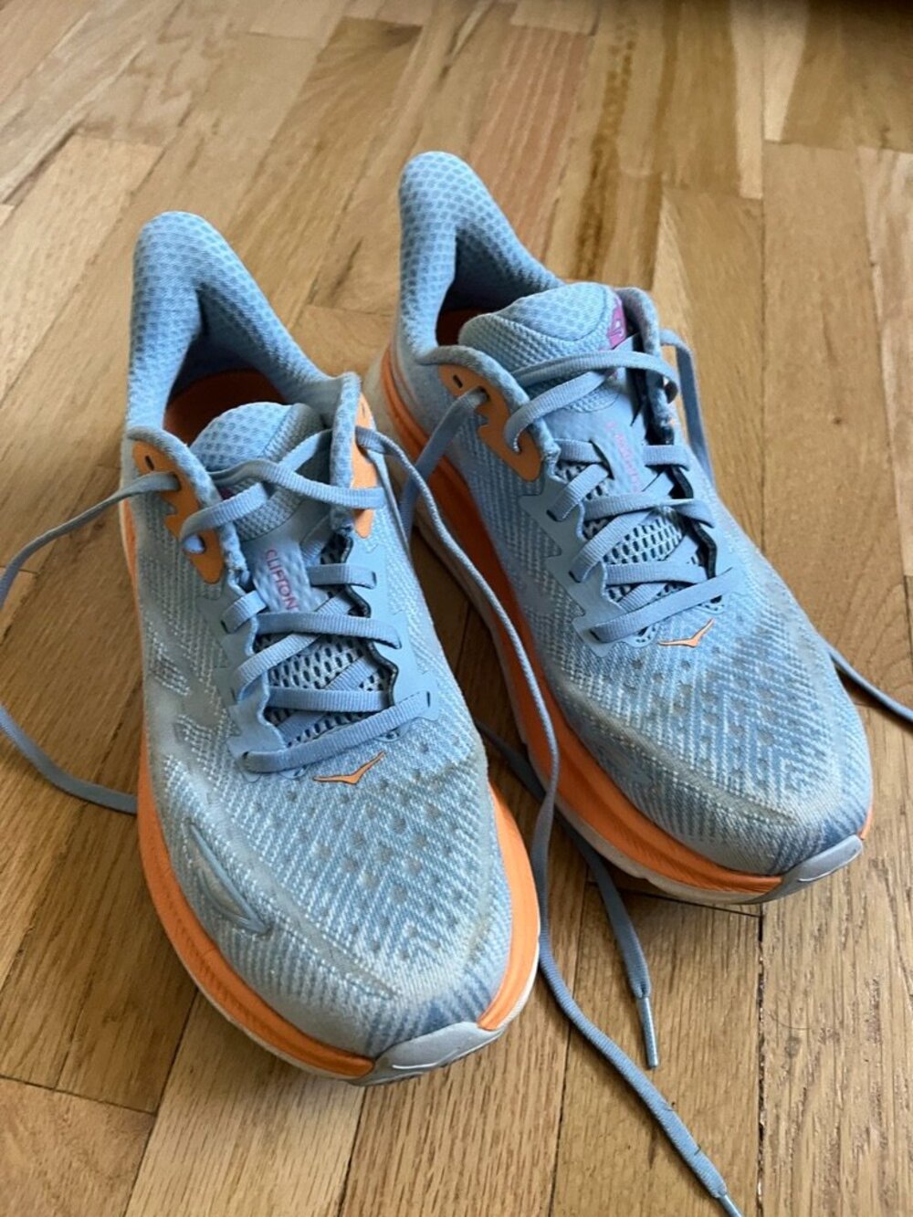 Blue Hoka Clifton 9 Women's Size 8B